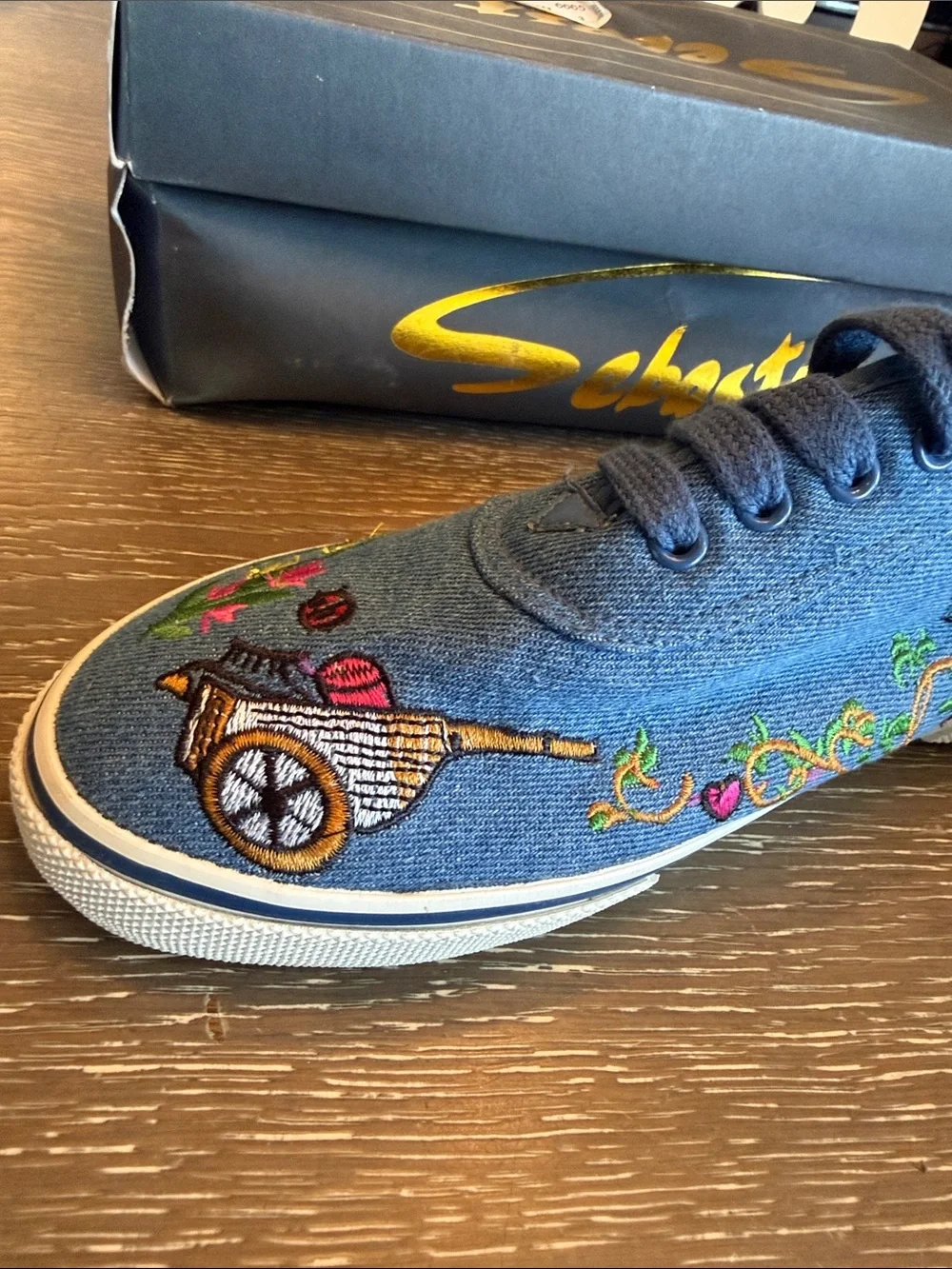 Sebastino sneakers vintage Denim Embroidered country Garden women’s 8
